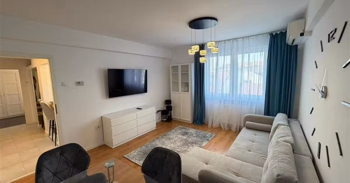 Apartament de vânzare cu 2 camere în zona Centrul Civic, Brașov