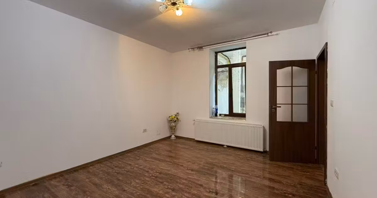 Casă de vânzare cu 2 camere în zona Fabric, Timișoara