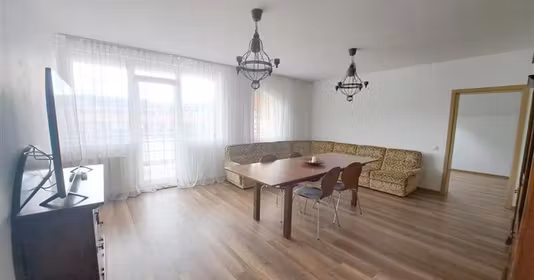Apartament Florești