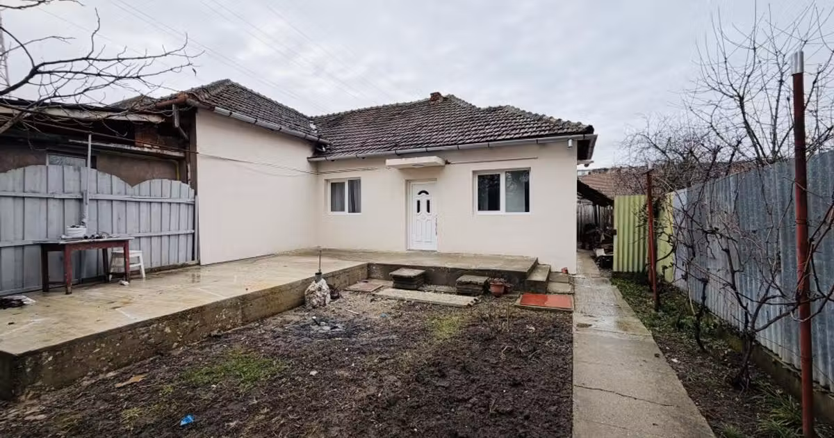 Casă individuală de vânzare cu 2 camere, mobilată în zona Blașcovici, Timișoara