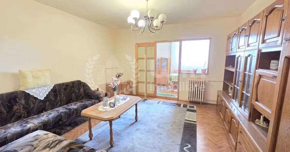 Garsonieră de vânzare, mobilată în zona Mănăștur, Cluj-Napoca