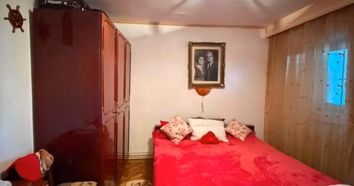 Apartament de vânzare cu 3 camere în zona Faleza Nord, Constanța