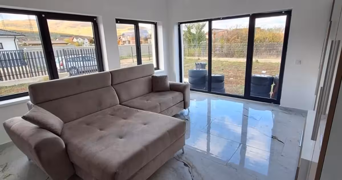 Casă individuală de vânzare cu 3 camere, mobilată în zona Cetate, Alba Iulia