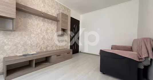 Apartament Găești