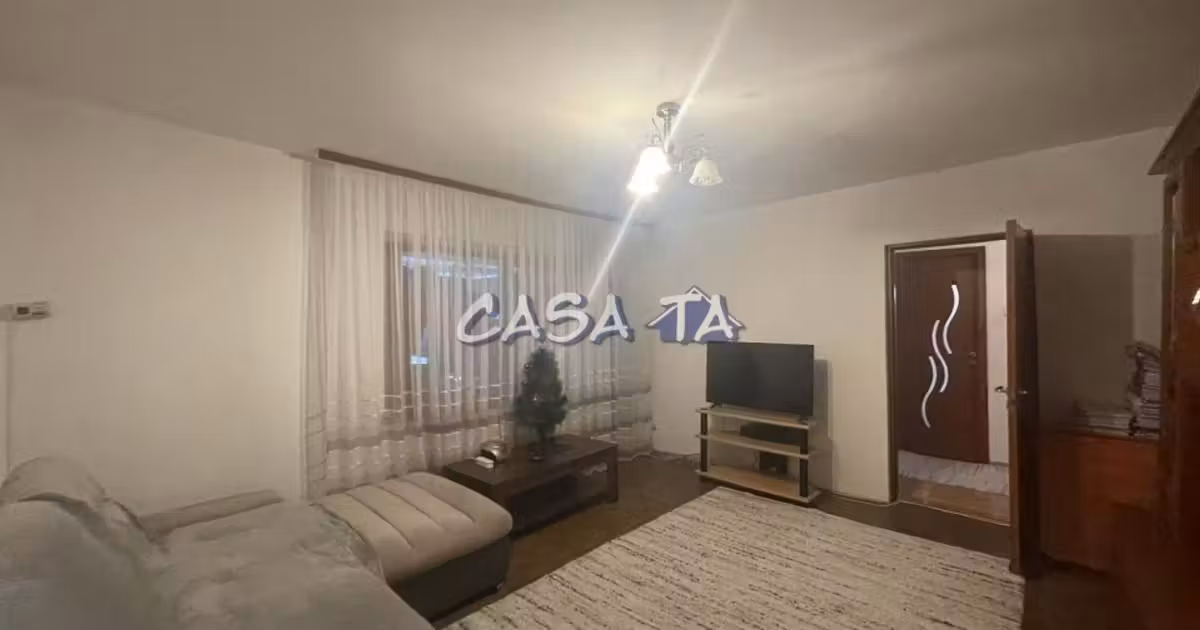 Apartament de vânzare cu 3 camere, mobilat în zona Unirii, Târgu Jiu