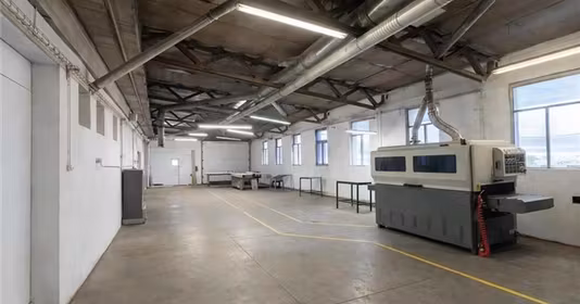 Spațiu comercial Exterior Nord