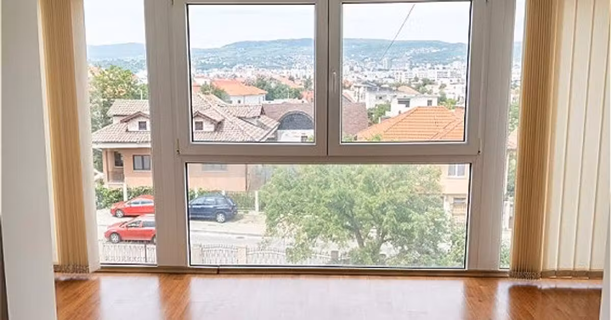 Birou de vânzare de 148.00 mp, în zona Bună Ziua, Cluj-Napoca