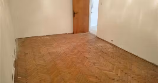 Apartament Titan