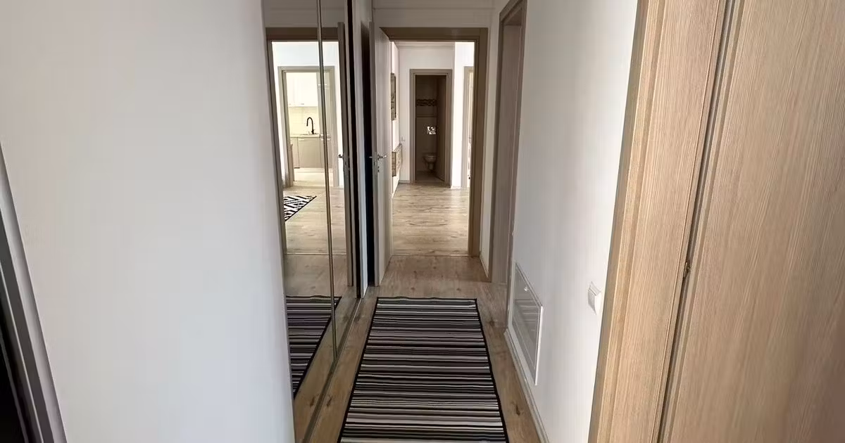 Apartament de vânzare cu 3 camere, mobilat în zona Băneasa, Sector 1