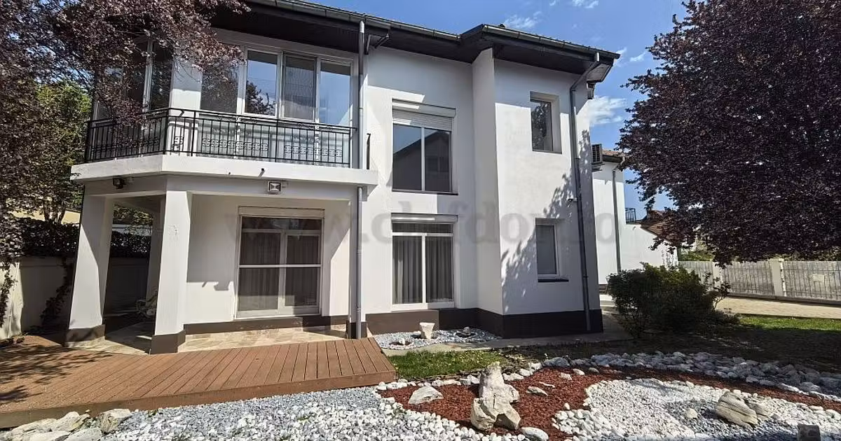 Casă individuală de vânzare cu 6 camere, mobilată în zona Iancu Nicolae, Sector 1