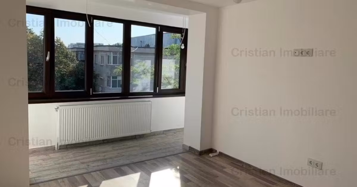 Apartament de vânzare cu 2 camere în zona Călărași, Brăila