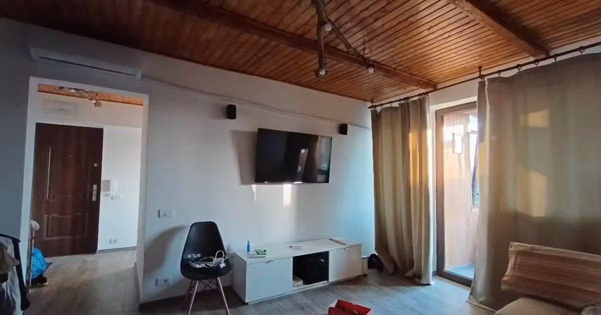 Apartament de vânzare cu 2 camere în zona Gării, Brăila