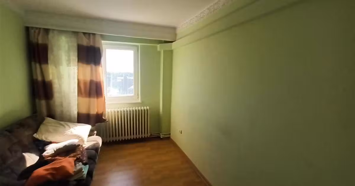 Apartament de vânzare cu 3 camere în zona Viziru 3, Brăila