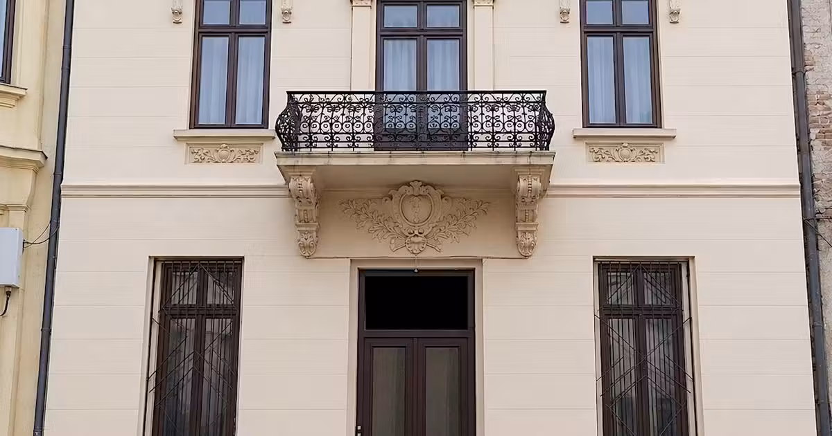 Casă de vânzare cu 12 camere în zona P-ța Rosetti, Ultracentral