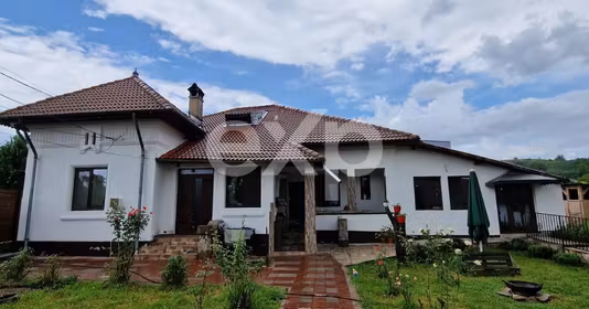 Casă Răzvad