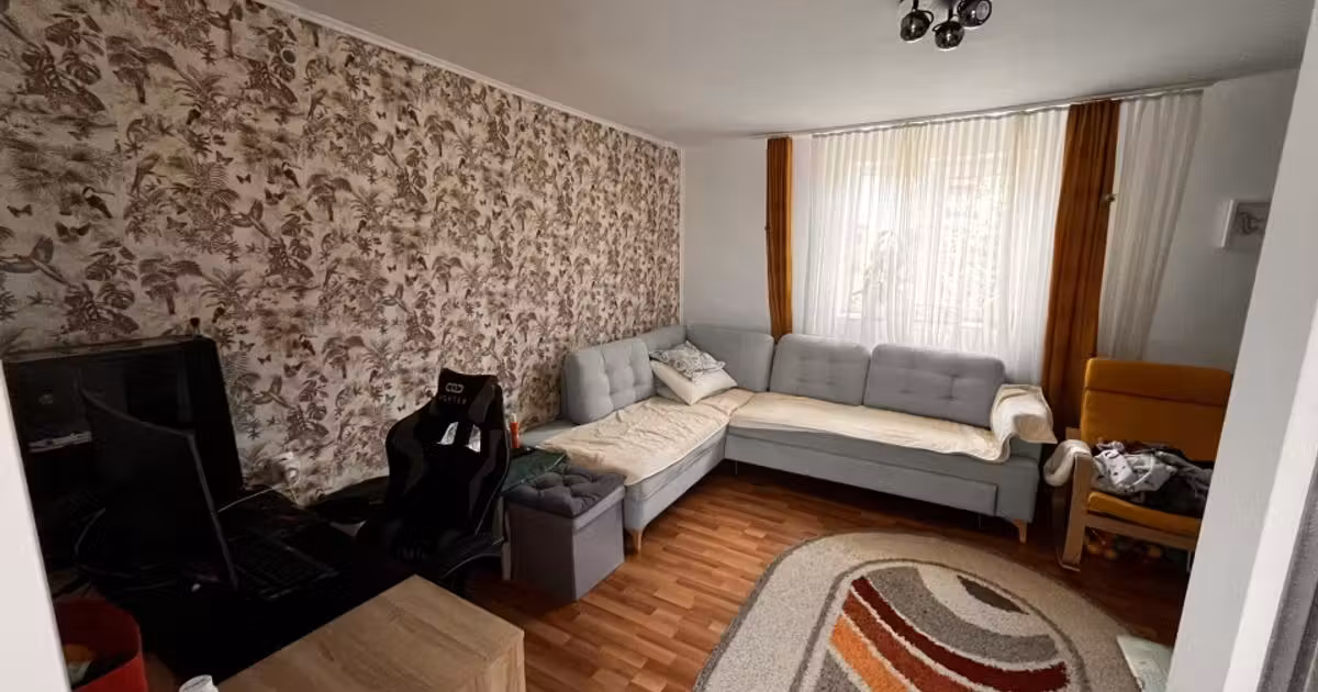 Casă individuală de vânzare cu 3 camere, mobilată în Izvin