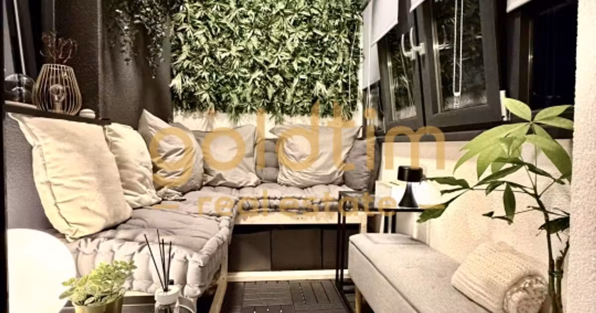Apartament de vânzare cu 3 camere, mobilat în Otopeni