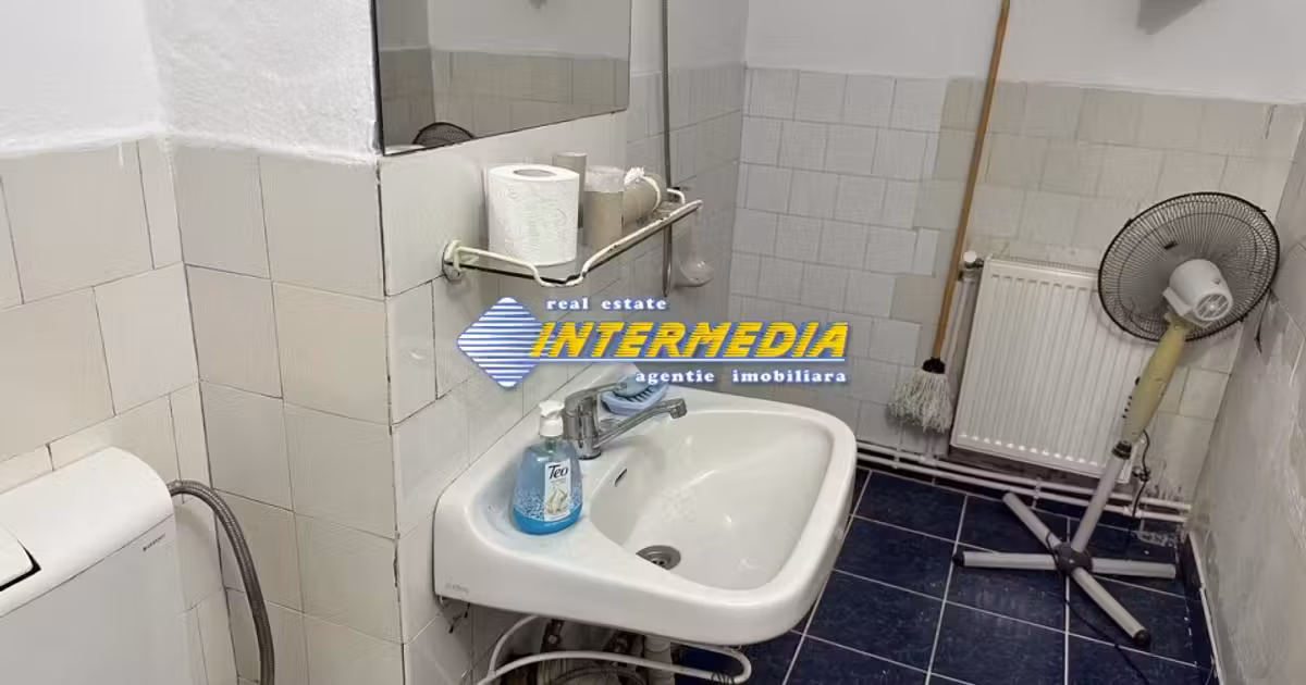 Spațiu comercial de vânzare de 51.00 mp, în zona Cetate, Alba Iulia