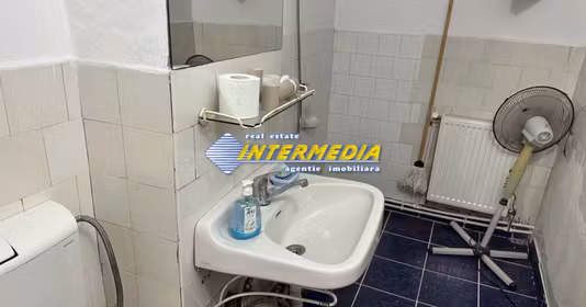 Spațiu comercial Cetate