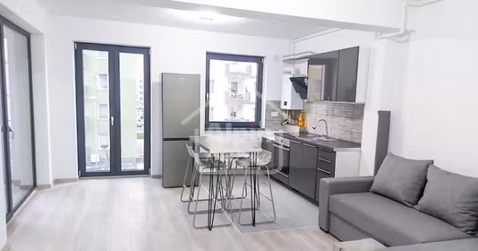 Apartament Tractorul
