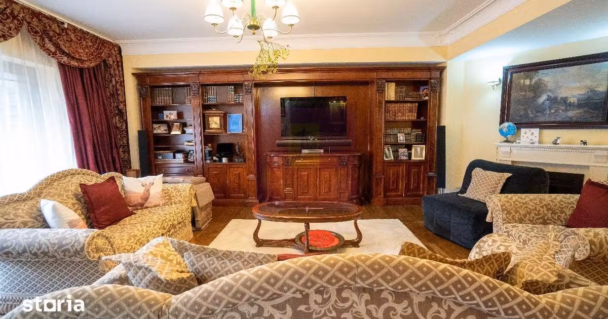 Apartament de vânzare cu 4 camere în Predeal