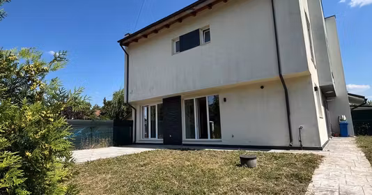 Casă Corbeanca
