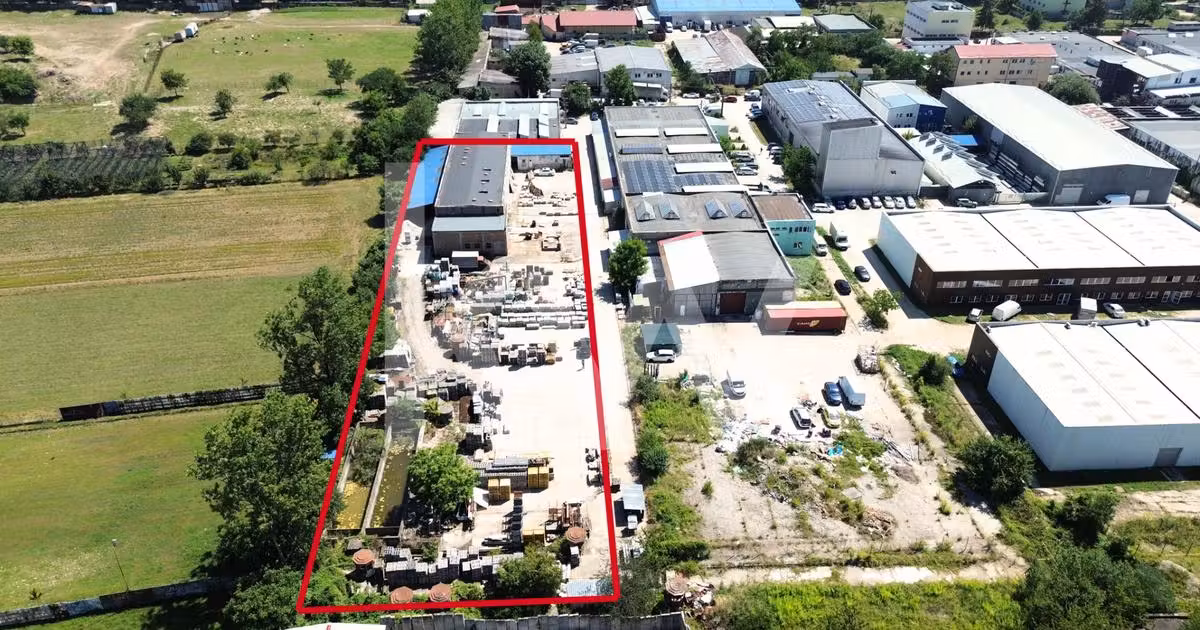 Spațiu industrial de vânzare de 700.00 mp, în zona Uzina 2, Brașov