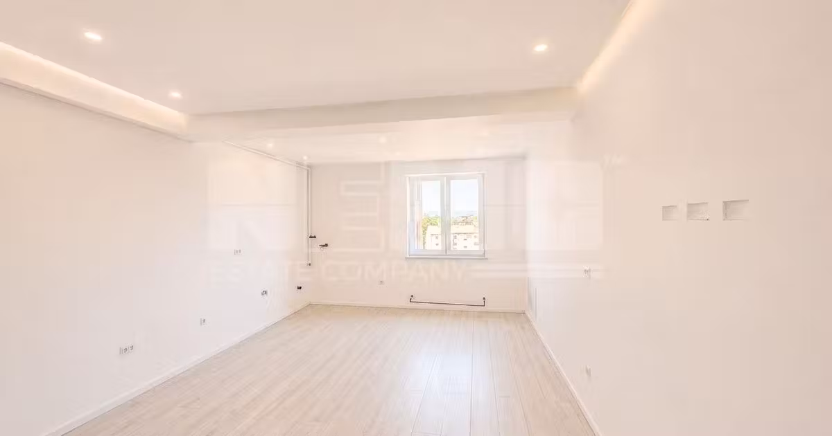 Apartament de vânzare cu 3 camere în Rădăuți