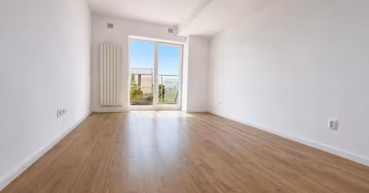 Apartament Titan