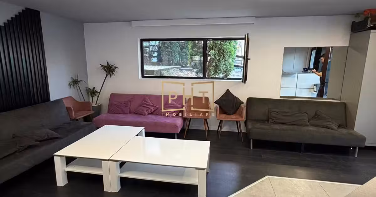 Spațiu comercial de vânzare de 163.00 mp, în Florești