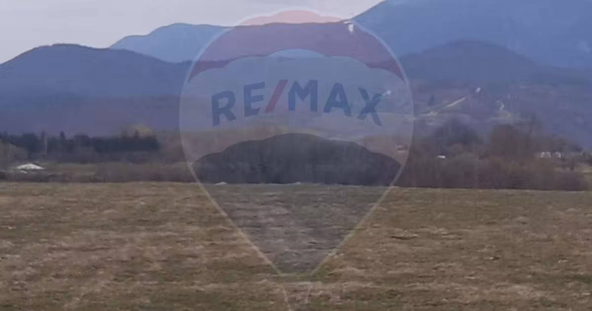 Teren agricol extravilan de vânzare de 10000 mp, în Râșnov
