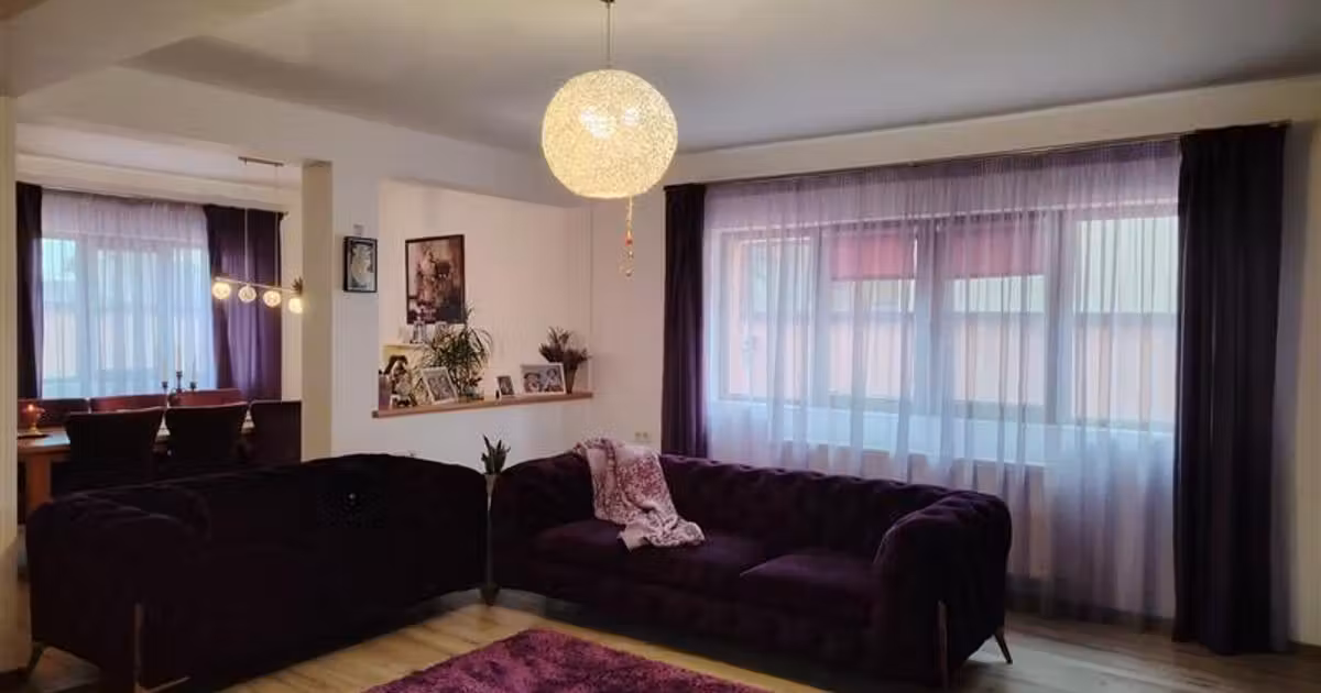 Casă individuală de vânzare cu 4 camere, mobilată în Păuleștii Noi