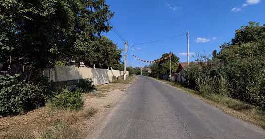 Teren Periș