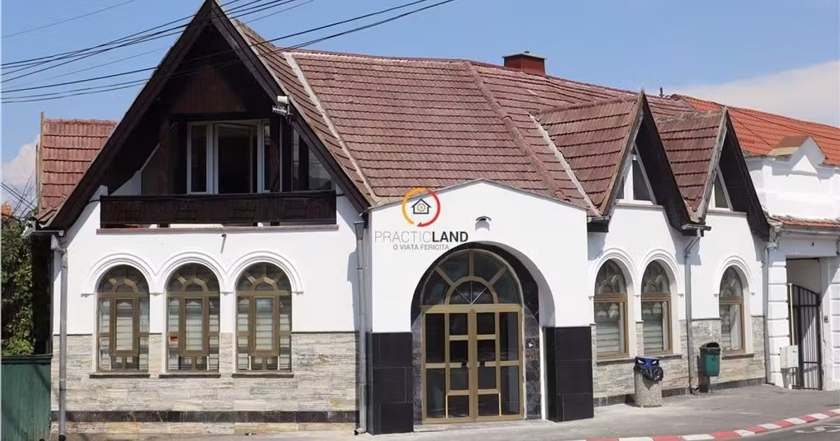 Spațiu comercial de vânzare de 446 mp, în Săcele