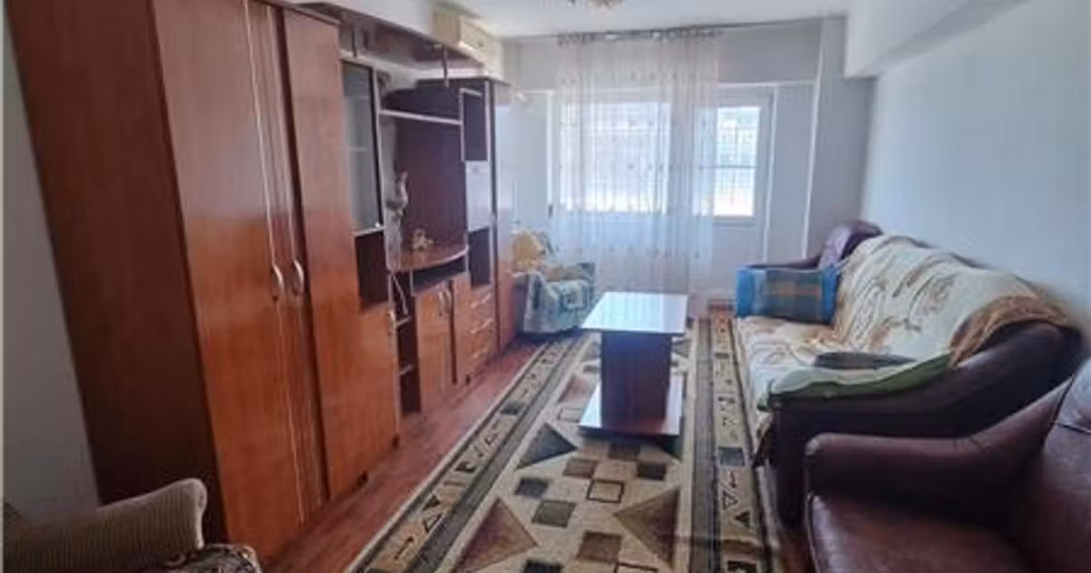 Apartament de vânzare cu 3 camere în zona 1 Mai, Alexandria