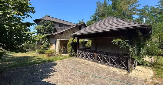 Casă Fălticeni