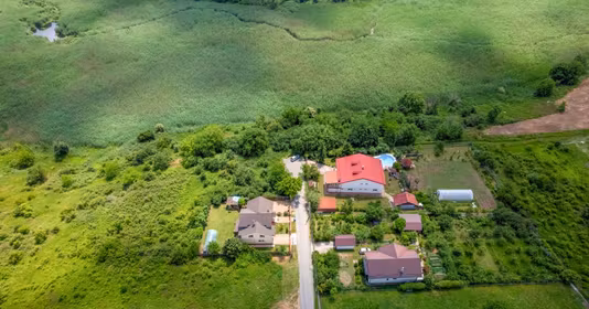 Teren Periș