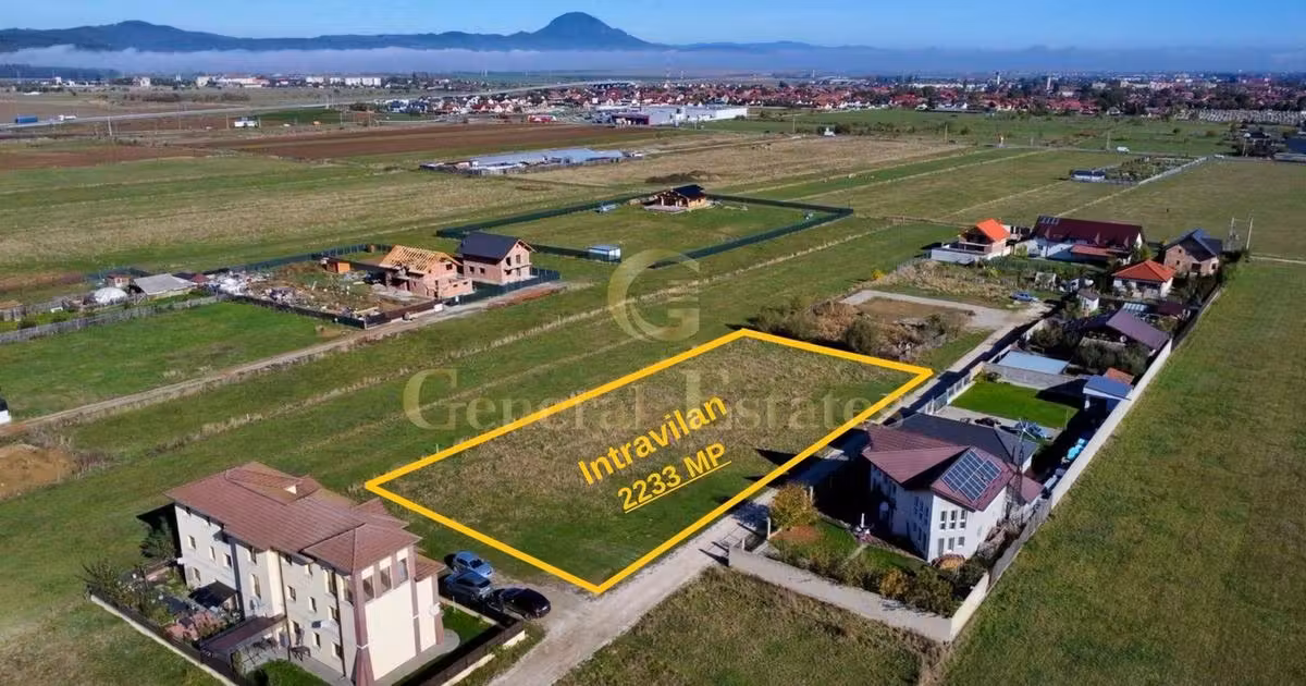 Teren Construcții de vânzare de 2233 mp, în Râșnov