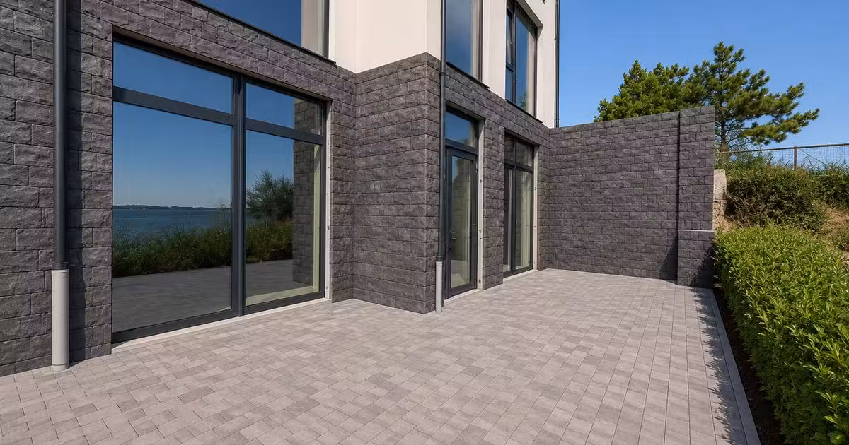 Apartament de vânzare cu 3 camere în Ovidiu