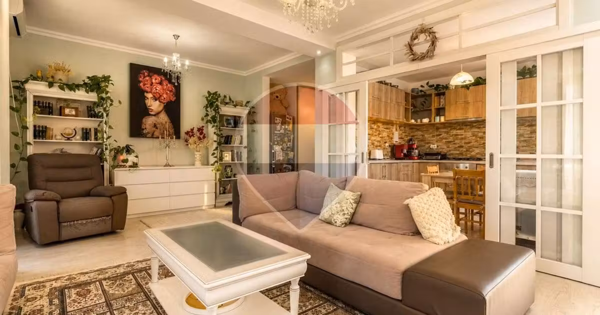 Apartament de vânzare cu 3 camere, mobilat în zona Bucium, Iași