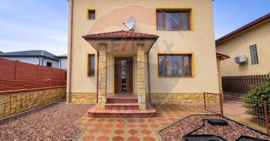 Casă Lumina