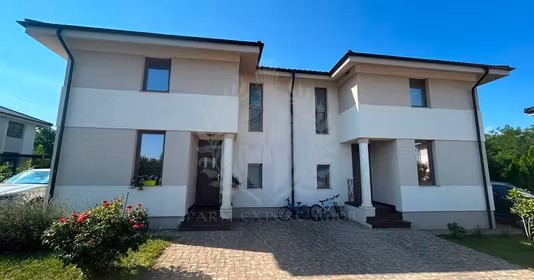 Apartament Păulești