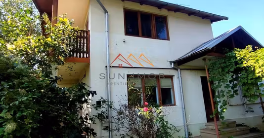Casă Urleta