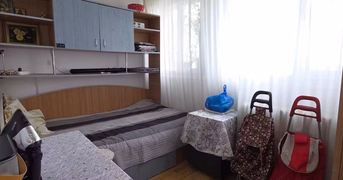 Apartament de vânzare cu 3 camere în zona Câmpia Libertății, Sector 3