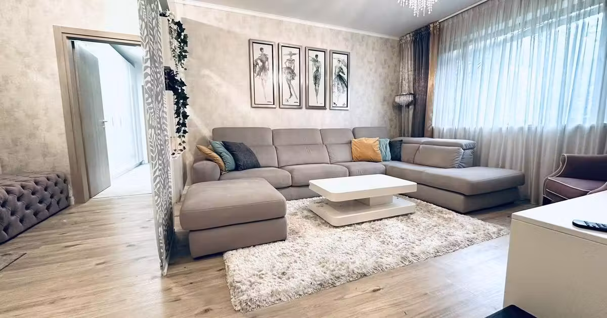 Apartament de vânzare cu 3 camere, mobilat în zona Băneasa, Sector 1