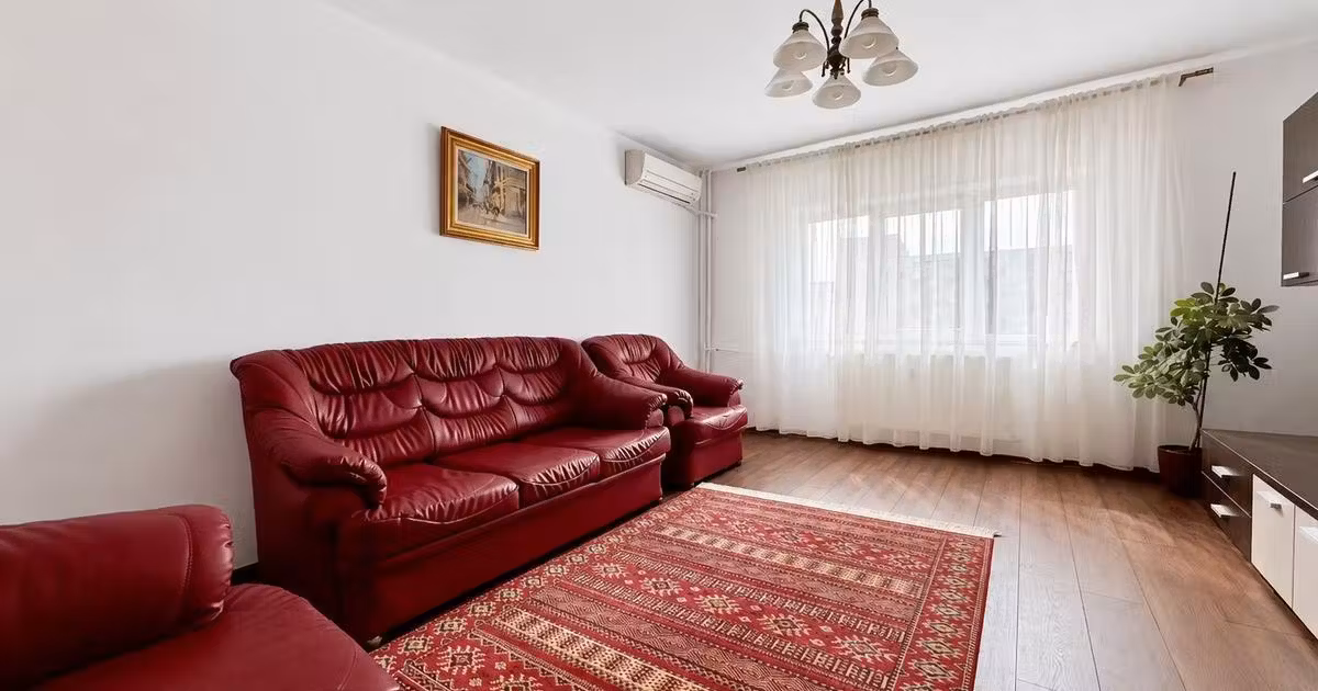 Apartament de vânzare cu 3 camere, mobilat în zona 13 Septembrie, Sector 5