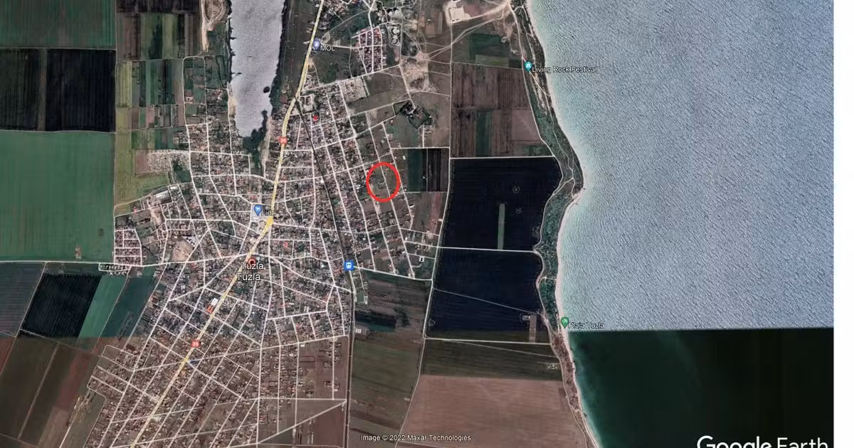 Teren Construcții intravilan de vânzare de 698 mp, în Tuzla