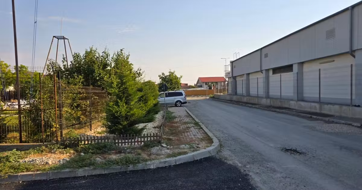 Teren Construcții intravilan de vânzare de 780 mp, în Tuzla