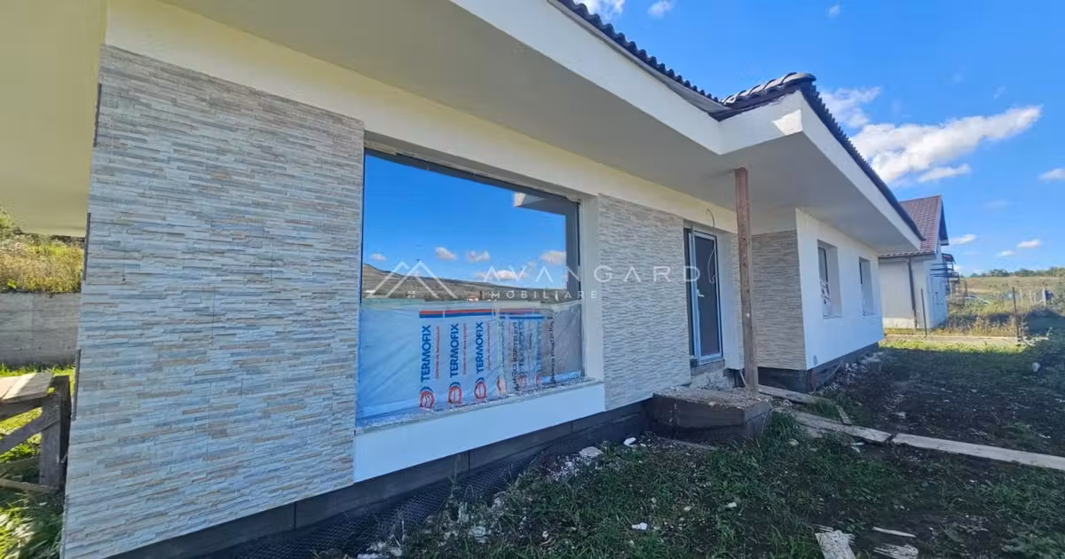Casă individuală de vânzare cu 4 camere în Chinteni