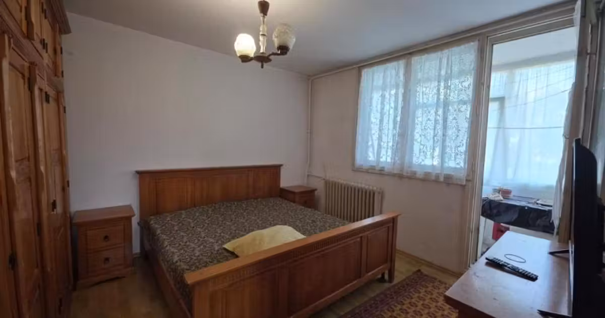 Apartament de vânzare cu 3 camere în zona Drumul Taberei, Sector 6